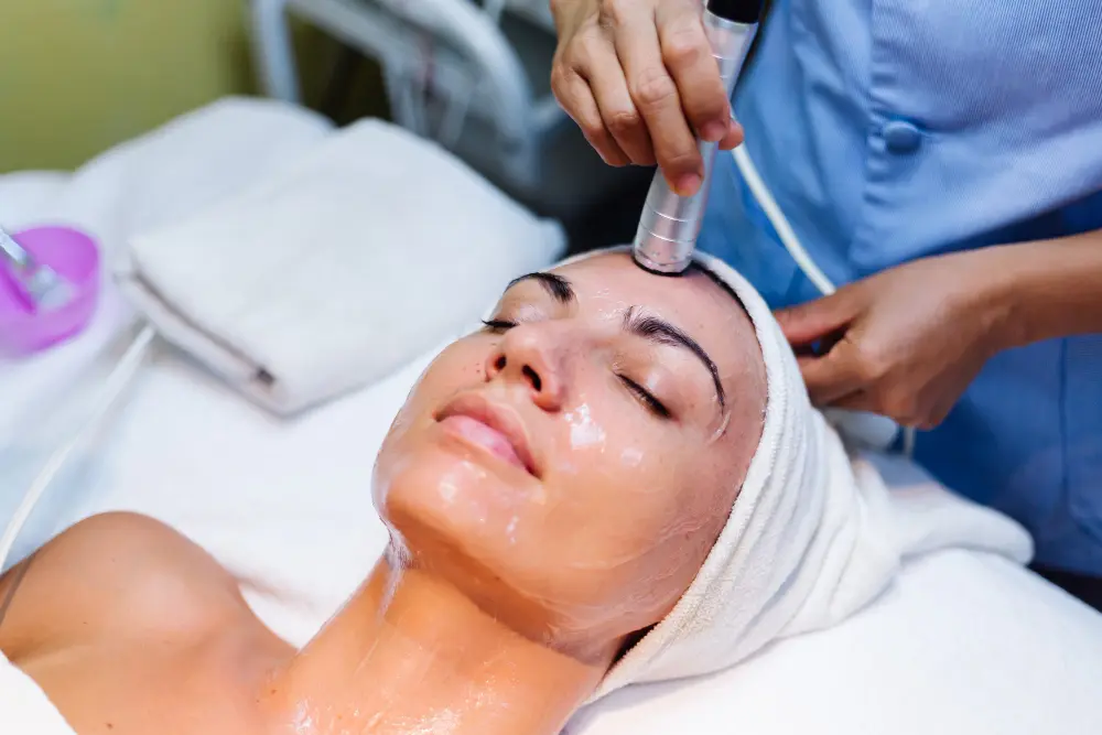 HydraLux Hydradermabrasion facial
